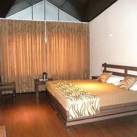 เดอะ คอร์เนอร์ Hotel ไนนิตาล ห้อง รูปภาพ
