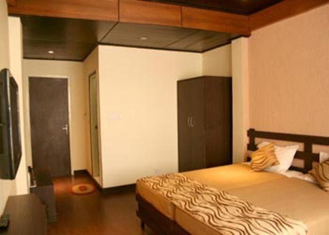 เดอะ คอร์เนอร์ Hotel ไนนิตาล ห้อง รูปภาพ
