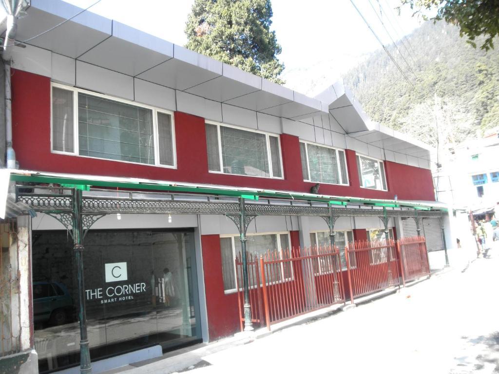 เดอะ คอร์เนอร์ Hotel ไนนิตาล ภายนอก รูปภาพ